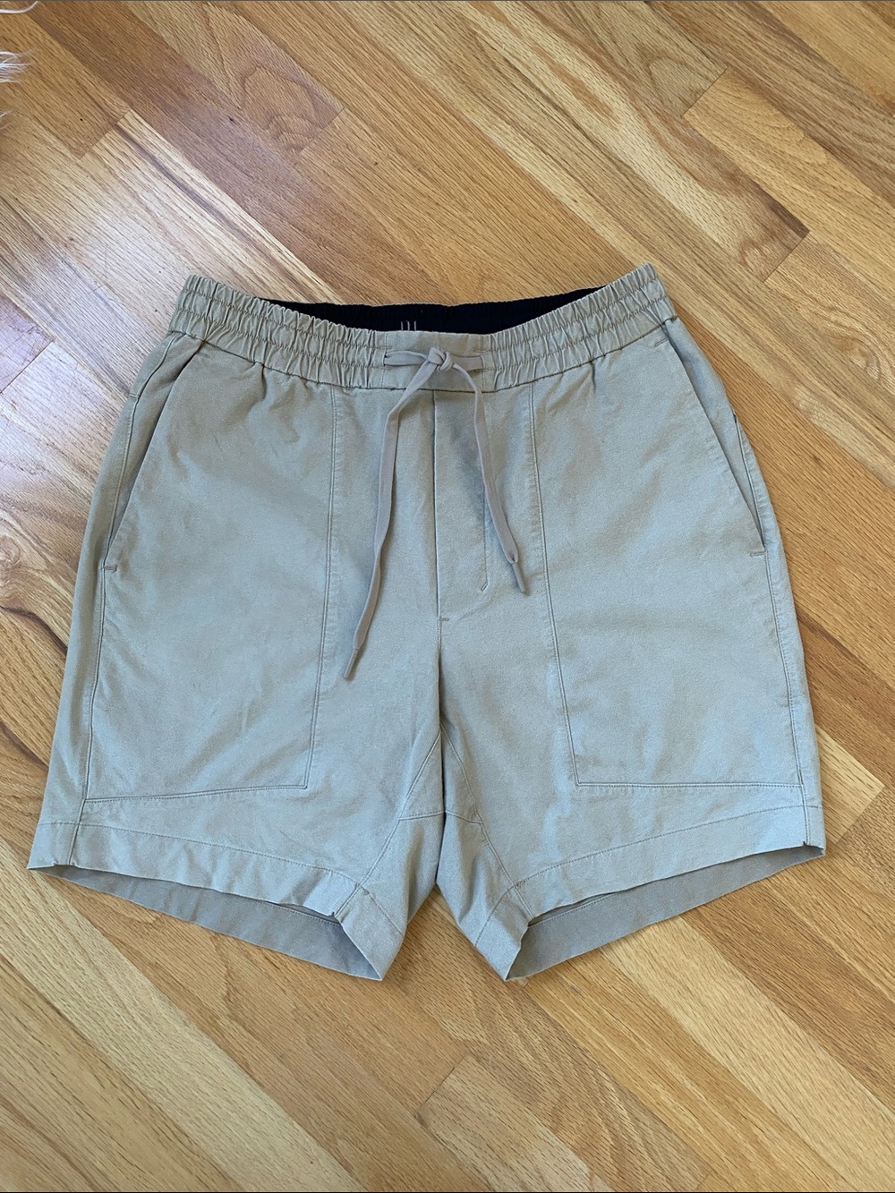 lululemon athletica Men's Drawstring Flat-Front Bowline Shorts -Khaki Trench Tan